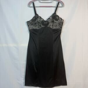 Vintage Victoria's Secret Black Lace V Neck A Line Night Slip Dress Size Small